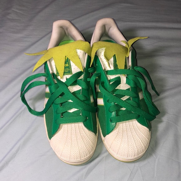 adidas kermit shoes